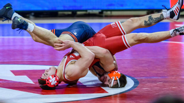 10_Lenny Pinto_WRESvsIllinois0204